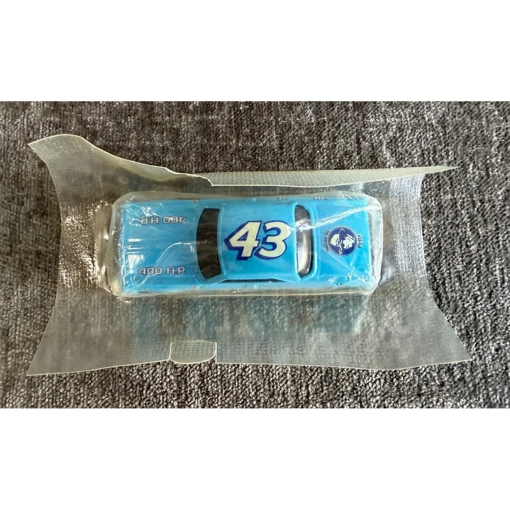 Hot Wheels 1964 Plymouth Belvedere #43 Richard Petty Cereal Promo Sealed Bag